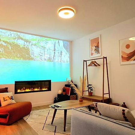 Le Patio - Cinelodge Avec Jardin ปัวติเยร์ ภายนอก รูปภาพ